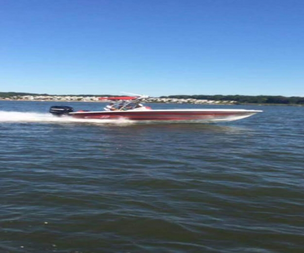 Used Boats For Sale in Hagerstown, Maryland by owner | 2009 30 foot Concept Center Console